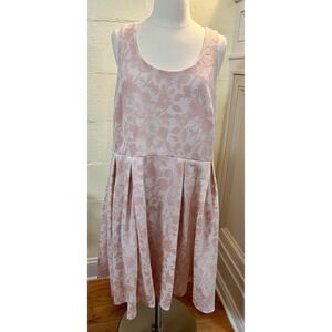 Torrid Women's Pink Mesh 3D Floral Sleeveless Flare‎ Pleated Dress Size 16